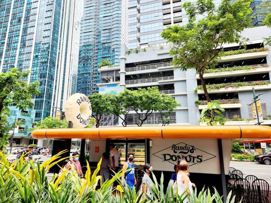 Casa Antonio At Uptown Parksuites Tower One Bgc Manila Exterior foto