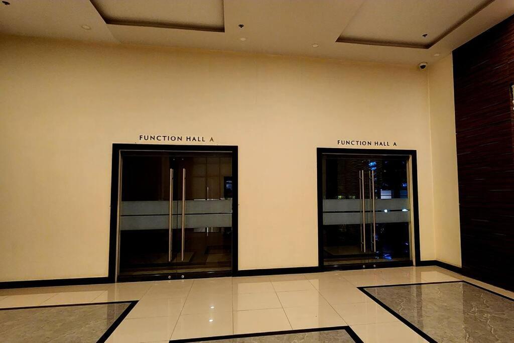 Casa Antonio At Uptown Parksuites Tower One Bgc Manila Exterior foto